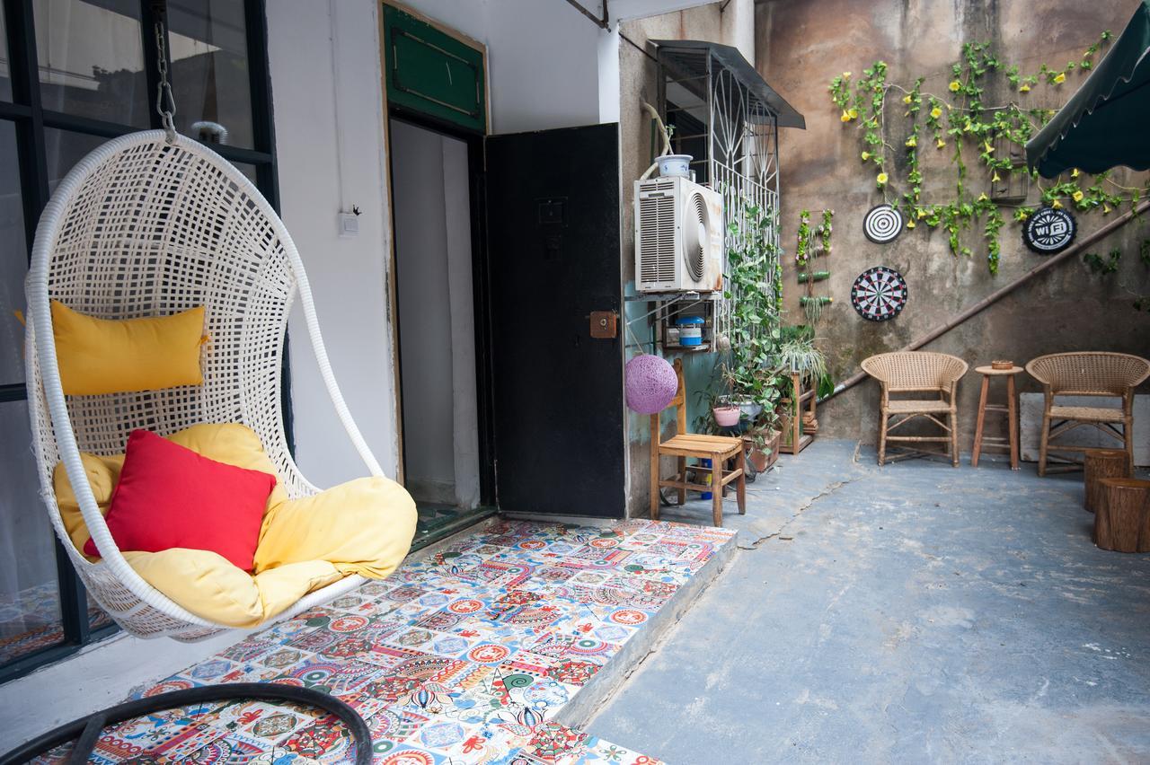 Guilin Hundred Lives Youth Hostel Exterior photo